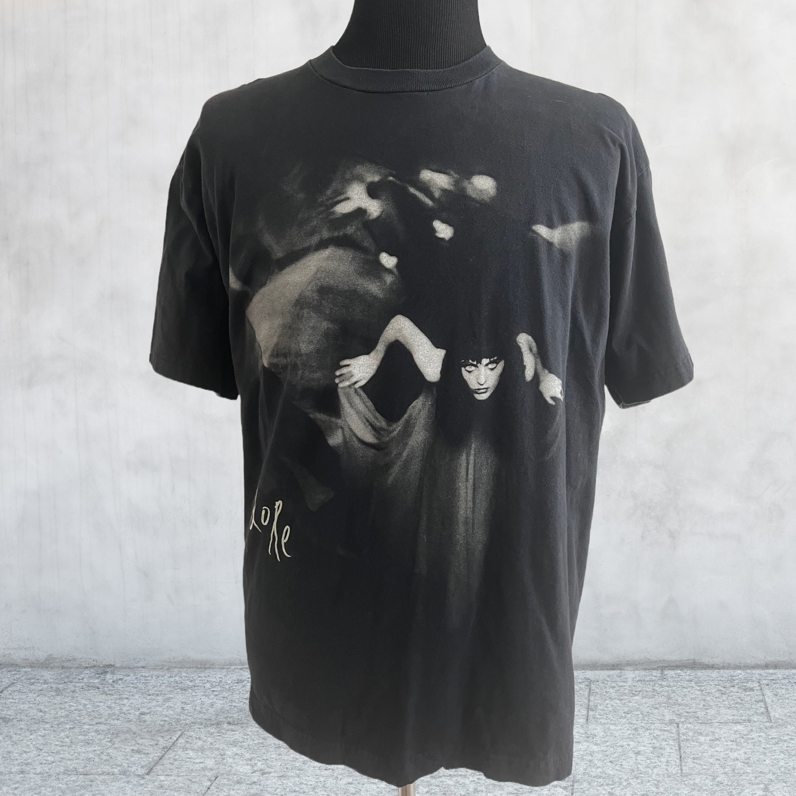 Rare Vintage 1998 The Smashing Pumpkins Tour T-shirt. Large Rare Vintage 1998 The Smashing Pumpkins Tour T-shirt. Large