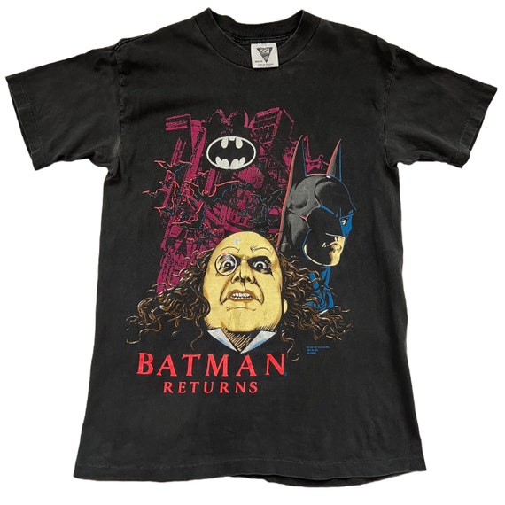 VINTAGE 1991 BATMAN RETURNS movie t-shirt. medium - image 2