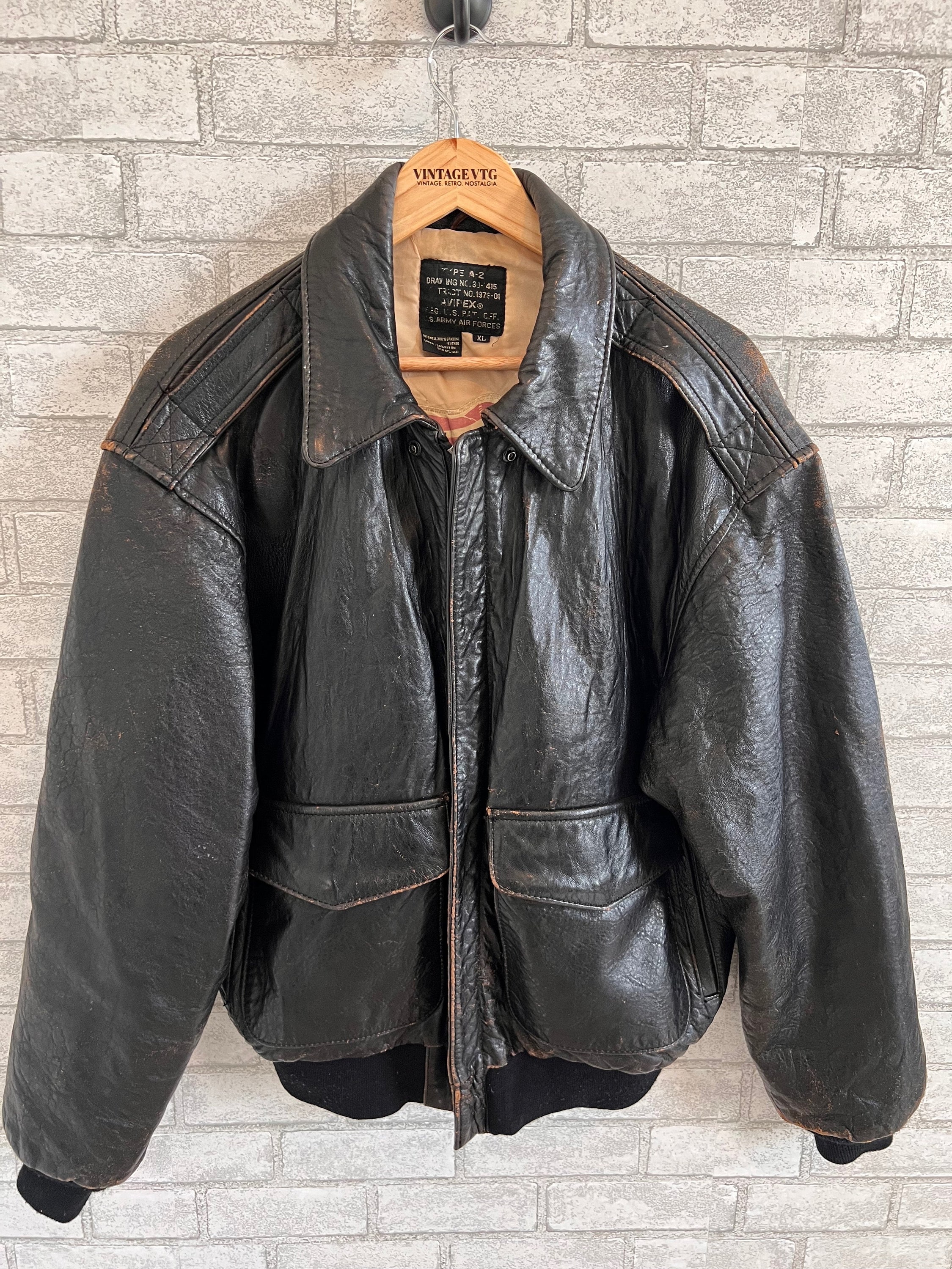 Vintage 89 Avirex A-2 Leather Flight Bomber Jacket Large Vintage 89 Avirex A-2 Leather Flight Bomber Jacket Large