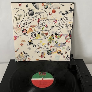 Vintage 1977 Led Zeppelin III vinyl Album SD19128