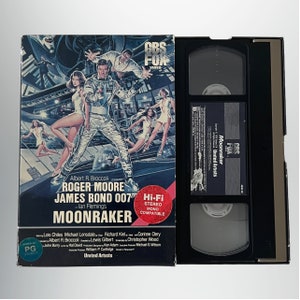 Vintage 1983 James Bond Moonraker Side Draw VHS