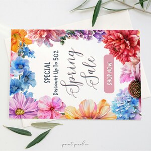 K&ouml;nnte beinhalten: Eine wei&szlig;e Karte mit einem floralen Rand und dem Text "Spring Sale" in einer dekorativen Schriftart. Der Text "SPECIAL Discount Up To 50%" befindet sich ebenfalls auf der Karte. Ein rosa Knopf mit dem Text "SHOP NOW" befindet sich in der rechten unteren Ecke.