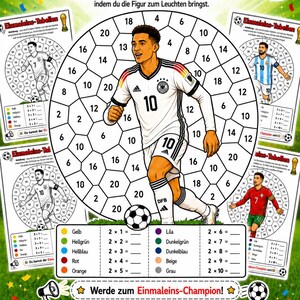 Puede incluir: Una hoja de trabajo de tablas de multiplicar titulada Einmaleins-Tabellen con un jugador de fútbol en camiseta blanca con el número 10, un mandala central con números, una clave codificada por colores y problemas matemáticos para resolver.