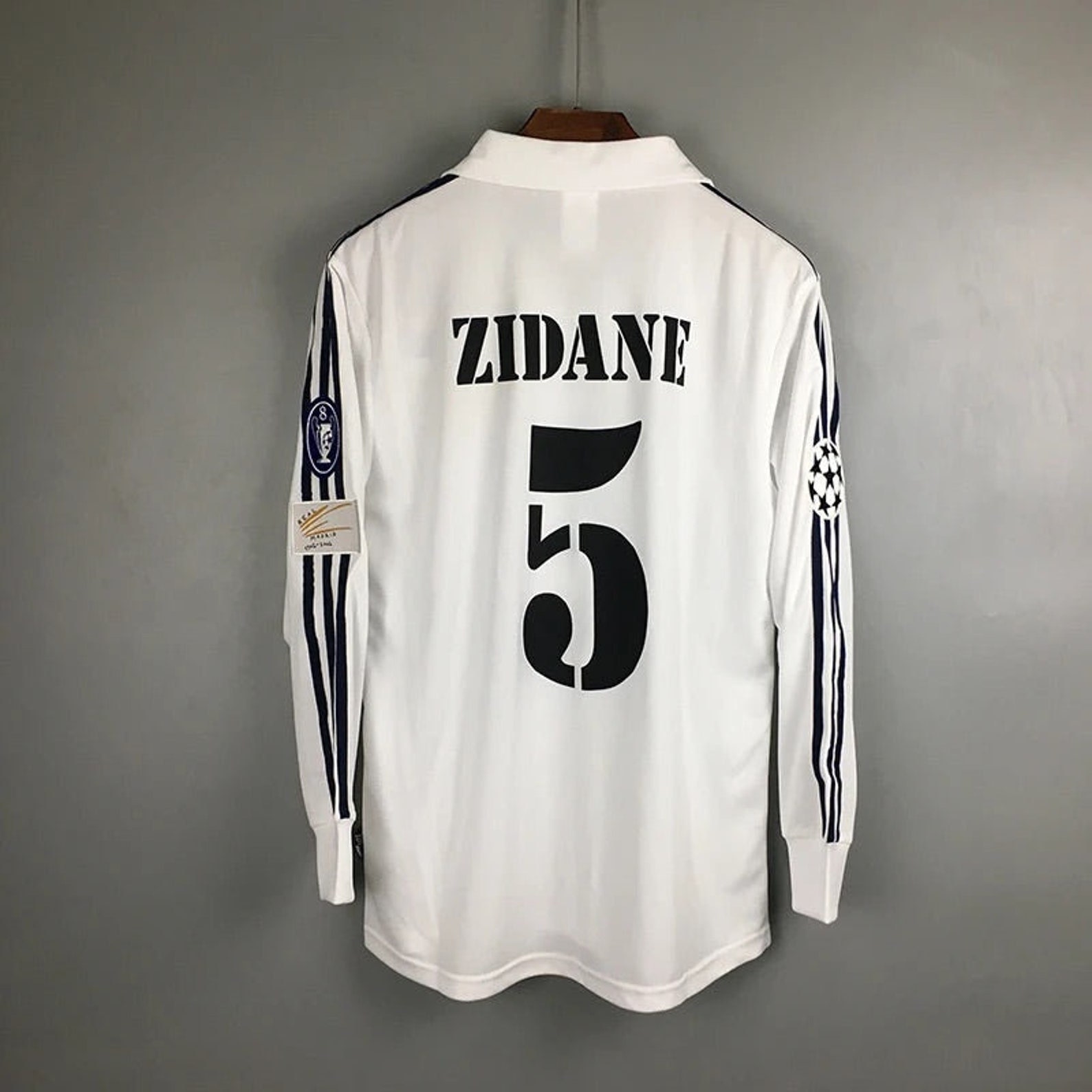Реал Мадрид 2001