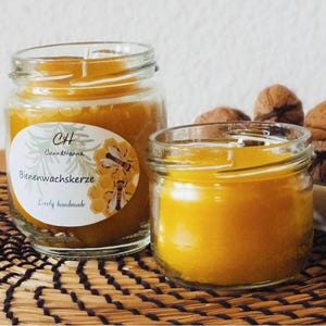 Beeswax candle in a glass jar in two sizes 585g/285g/175g