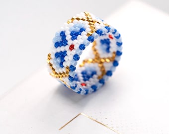 Blauer Perlenring als Perlenring in Blau - Peyote Perlenmuster, Miyuki Delica Perlen, PB-10360, Zarina Collection