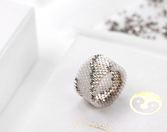 Beaded Silver Ring as Seed Bead Ring Pattern - Peyote Ring Beading Pattern, Miyuki Delica Beads, PB-10304, STELLA Collection