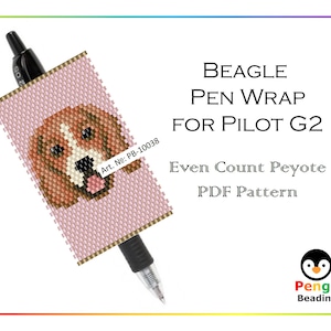 Op de afbeelding: Beagle pen wrap kralenpatroon voor Pilot G2 pennen. Het patroon heeft een bruin en wit beagle gezicht met een roze achtergrond. Het patroon is voor even count peyote steek. Art. No. PB-10038. Pengu Beading.