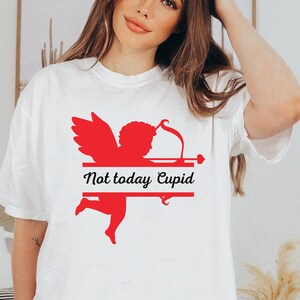 Women&#39;s Valentine&#39;s Day T-shirt, Anti Valentine&#39;s Day Gift, Still single tshirt, Gift for girlfriends