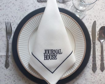 Mit dem Firmenlogo bestickte Luxus-Leinenserviette, mit benutzerdefiniertem Logo bestickte Leinenserviette, mit Firmenemblem bestickte Serviette für Firmenessen