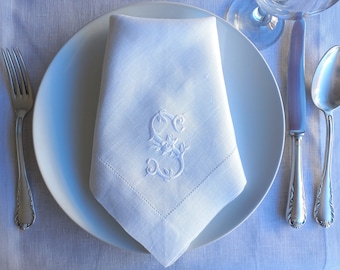 Initial Embroidered Linen Napkin, Custom Linen Napkin, Personalized Linen Napkin, Hemstitched Linen Napkin, Custom Napkin for Wedding Gift