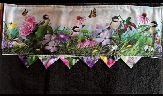 Kitchen Towels. Set of 2.  Winter Birds