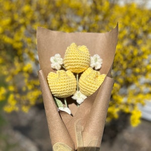 Crochet Tulip bouquet