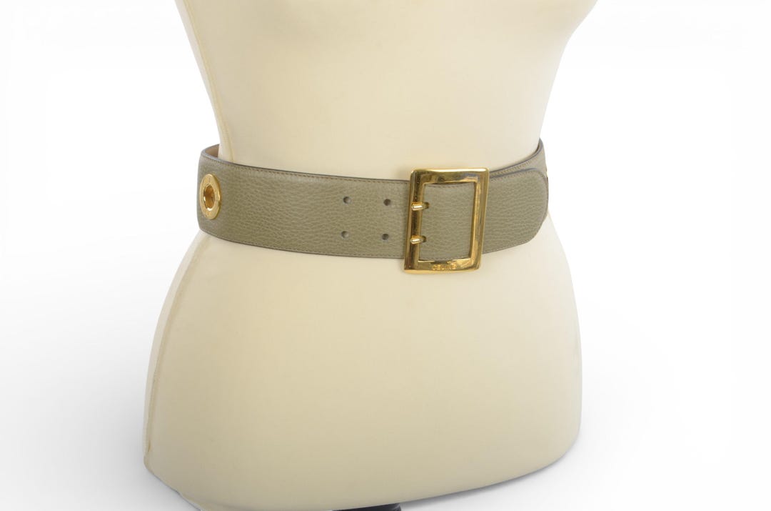 Celine Vintage Leather Belt Circle Hardware Women display picture 3