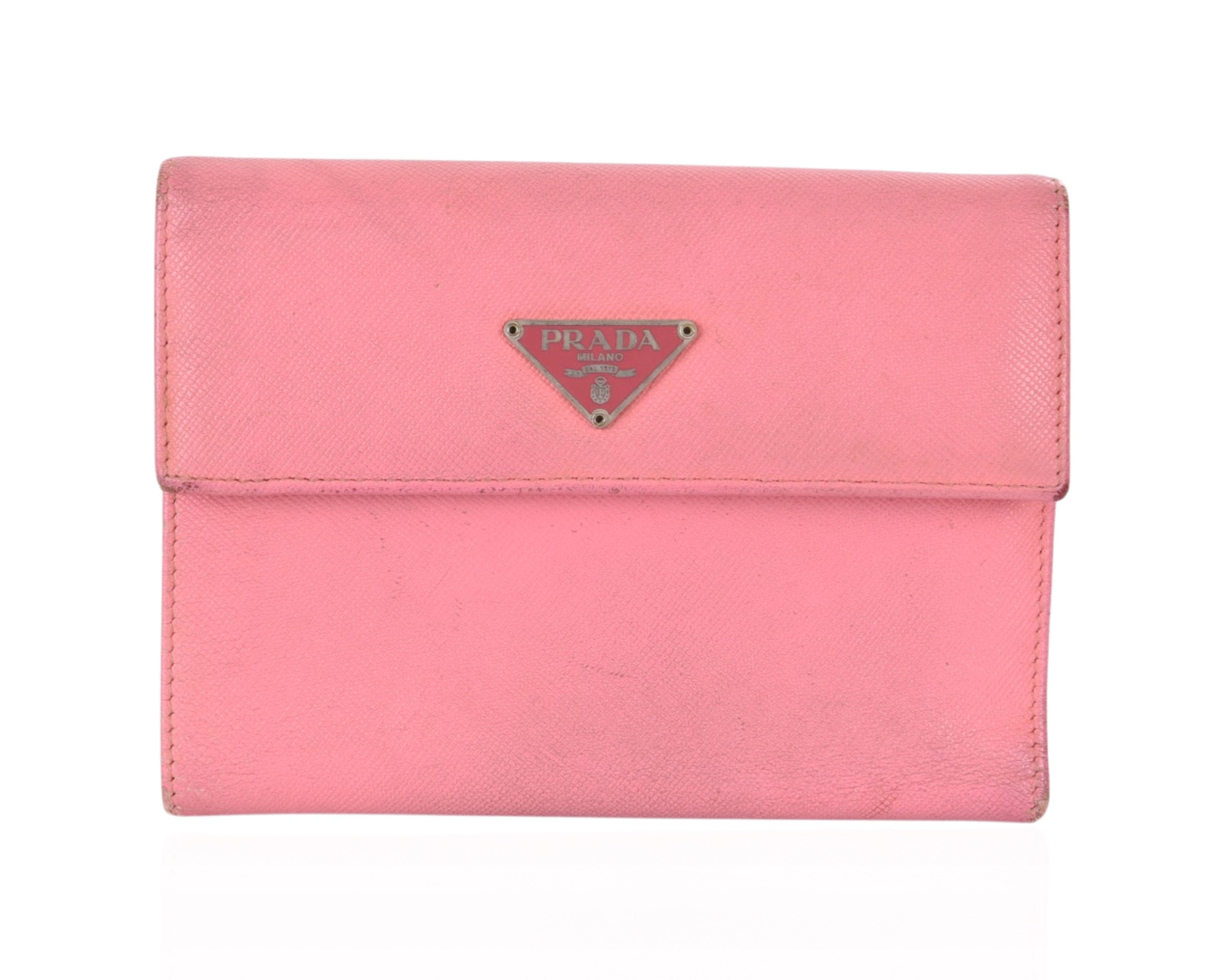 Leather crossbody bag Prada Pink in Leather - 41602942