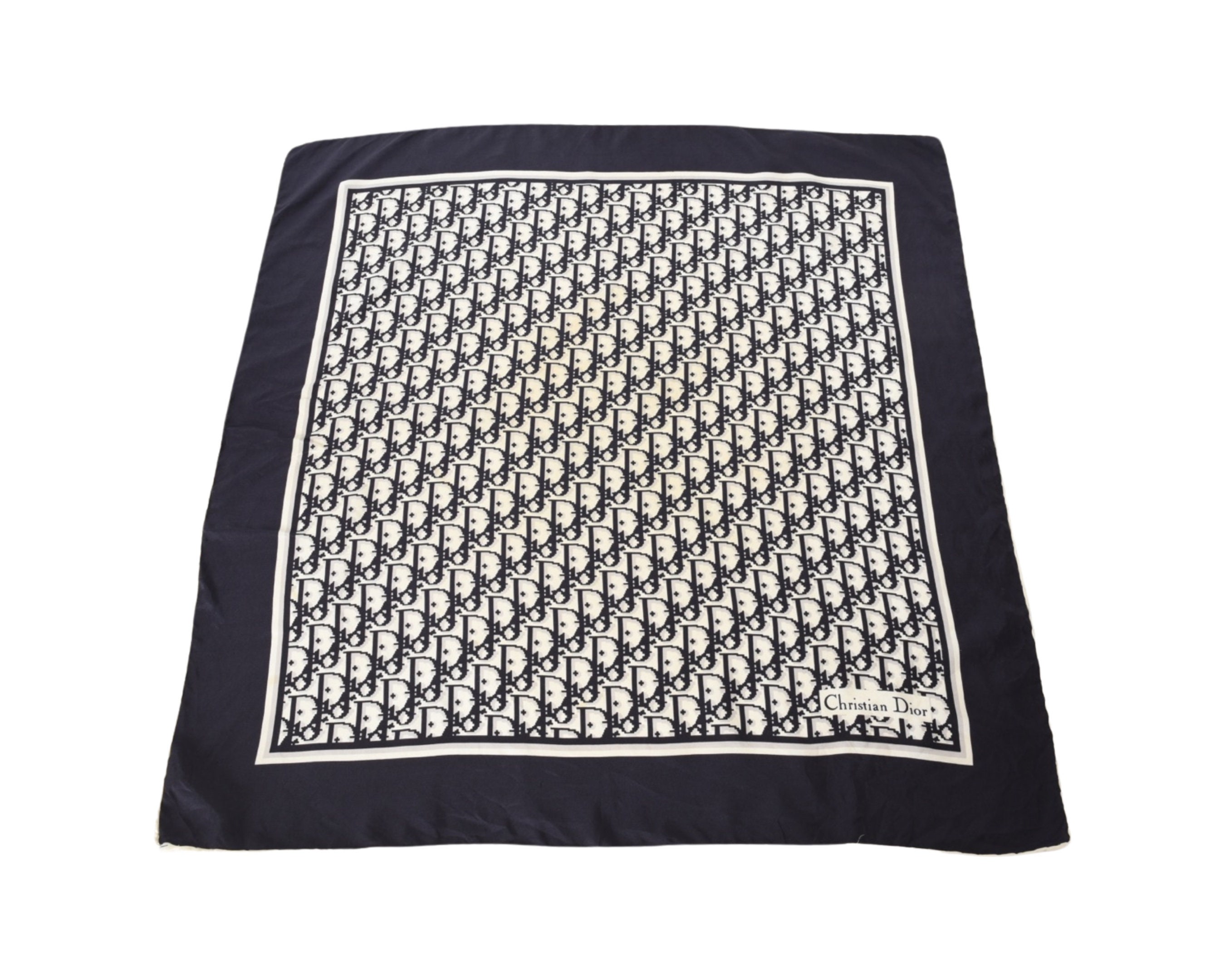 Dior sales black scarf