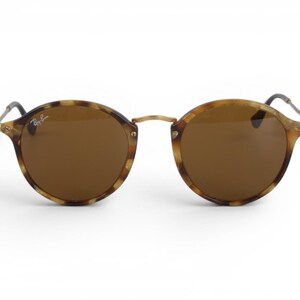Ray-Ban Round Fleck Unisex Rotondi Marroni RB2447 Solglasögon Glasögon Logotyp Guld Designer Klassisk bild 2