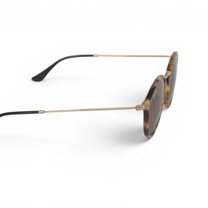 Ray-Ban Round Fleck Unisex Rotondi Marroni RB2447 Solglasögon Glasögon Logotyp Guld Designer Klassisk bild 6