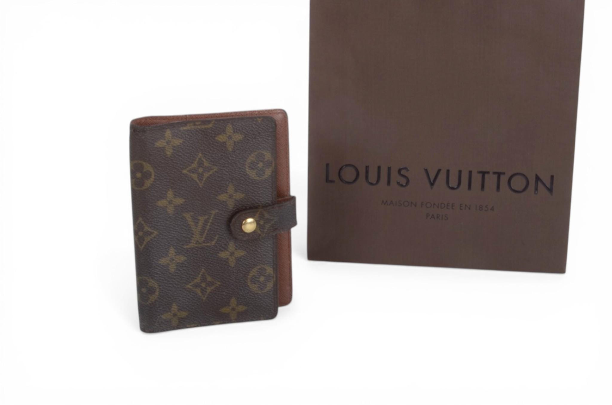 Louis vuitton notebook cover - Etsy 日本