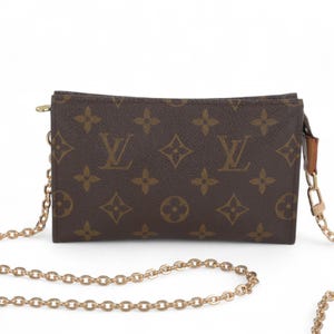 Vintage Louis Vuitton Vintage Monogram Pochette Toilette 17 Clutch with Crossbody Chain Designer Classic Authentic