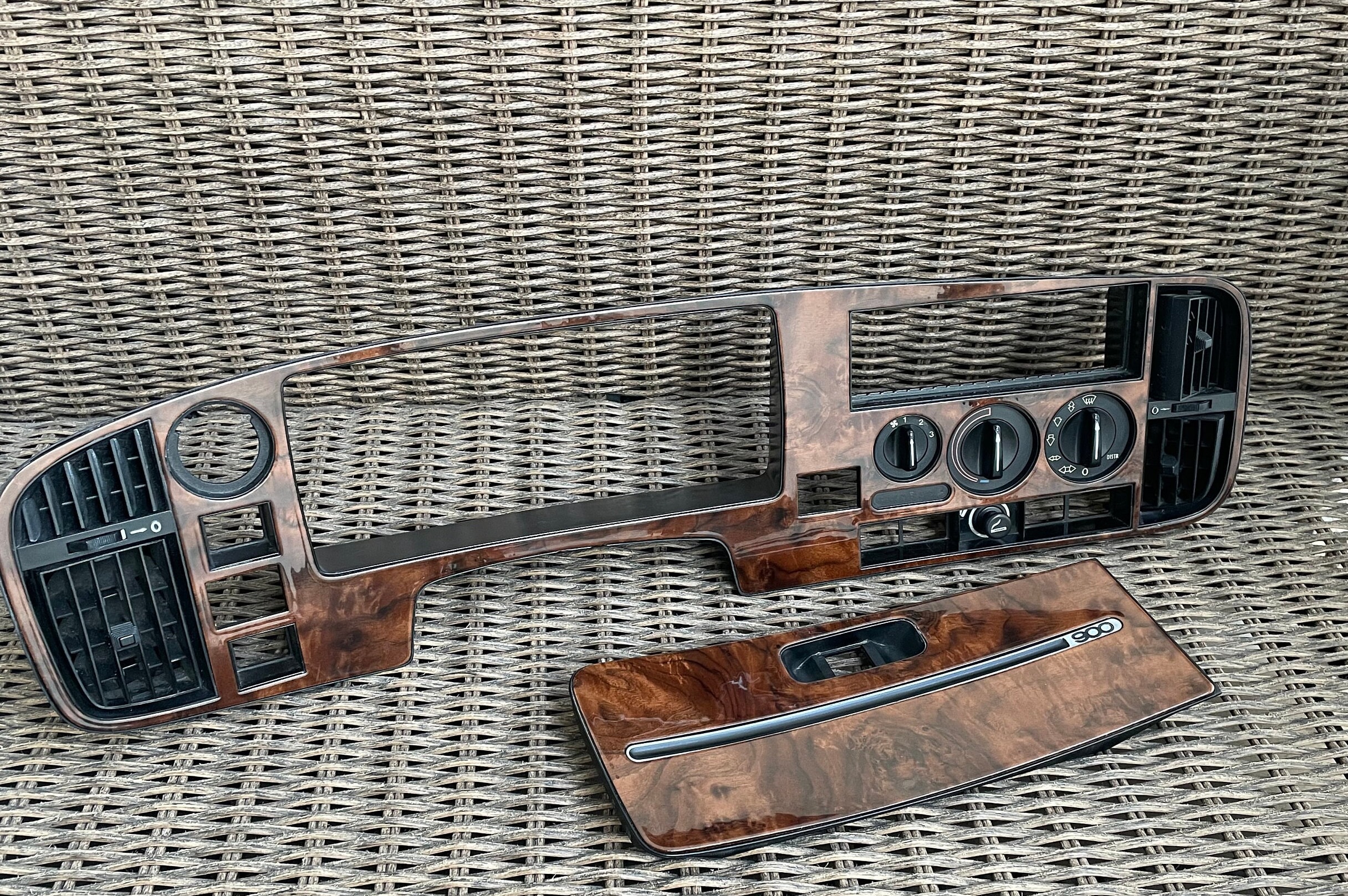 Saab 900 Dashboard Wood Dash Fascia / Dash Trim Glovebox Fascia All