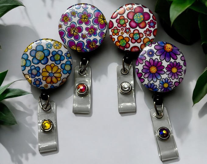 Retro Daisy Badge Reel- Flower Badge Reel -nurse-gift