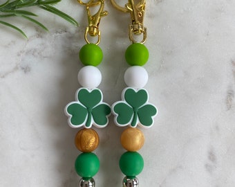 Lucky Clover Silicone Beaded Keychain, St. Patrick's Day, 3 Leaf Clover Keychain, Gold, Green.