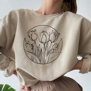 Wild Tulips Sweatshirt, Minimalist Wildflower Shirt, Botanical Hoodie, Trendy Floral Shirts For Women, Gift For Nature Lover T-shirt, DY5575