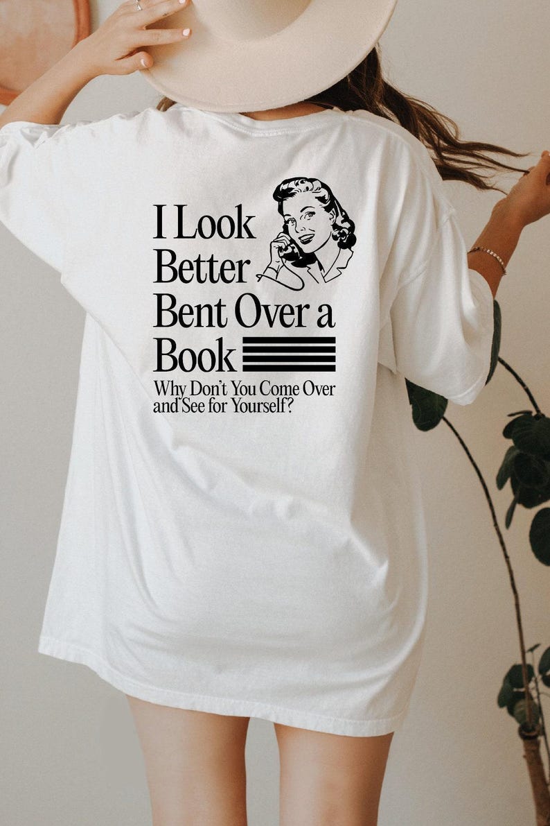 Sweat à capuche rétro pour amoureux des livres, sweat-shirt humoristique sur la lecture, cadeau vintage pour les rats de bibliothèque. image 3