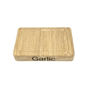 Solid Oak Small Chopping Board Garlic