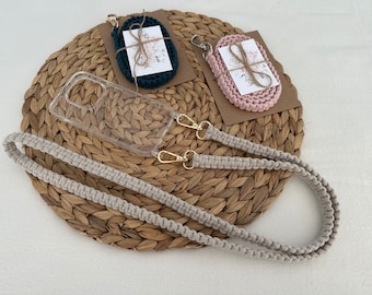 Macrame cell phone chain with carabiner / boho style cell phone chain / bag strap / bag chain