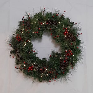24&quot; x 24&quot; Pre-Lit Artificial Christmas Pine Wreath with berry branches, berry clusters, pine needle branches, REAL forest pinecones.