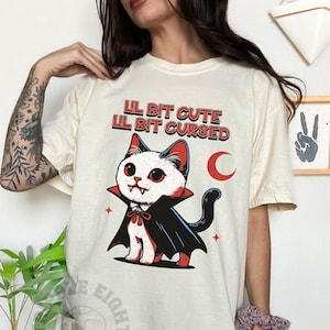 Cat Vampire Tshirt, Vampire Tshirt, Vampire Halloween Season, Halloween  Trendy Tshirt, Spooky Season Tshirt, Spooky Black Cat Tee