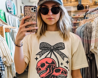 Koszulka Cherry Skulls Halloween, Cherry Halloween, Gotycki T-shirt na Halloween, Upiorny Seaso, Zabawny Szkielet na Halloween, Upiorny Szkielet, Koszulka z Czaszką