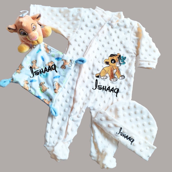 Pyjama bonnet bebe personnalisé et doudou