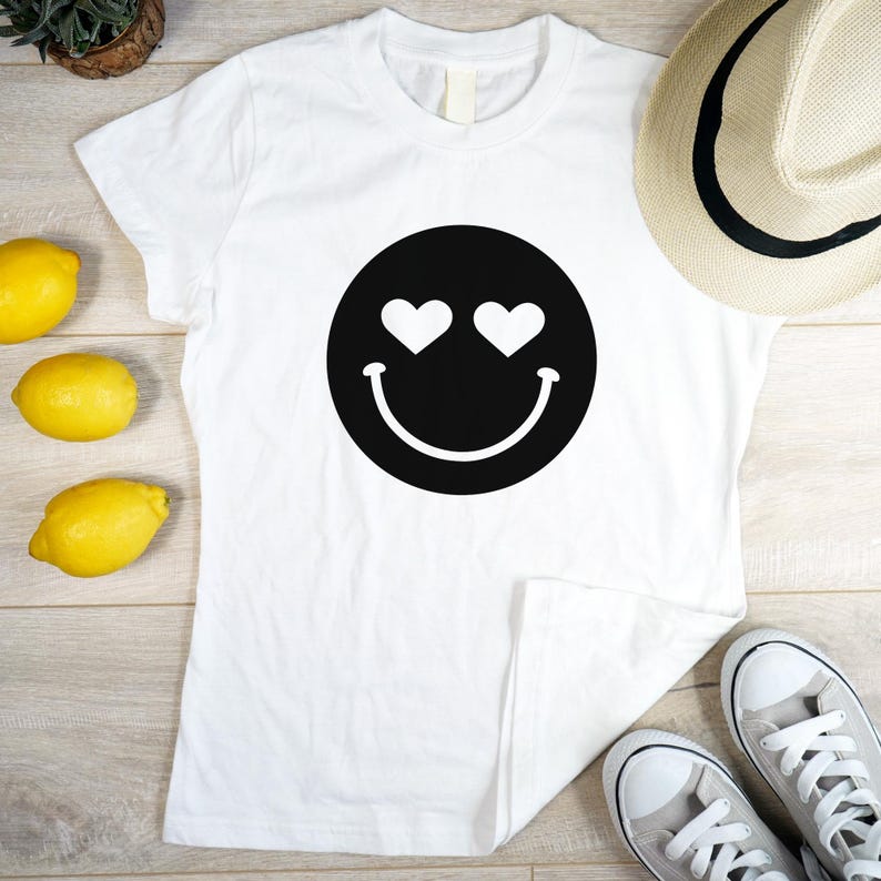 Smiley Face SVG and PNG: Heart Eyes Silhouette for Cricut Projects ...