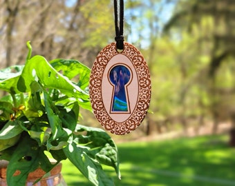 Blue Stained Glass suncatcher | Vintage style Skeleton Keyhole | Mothers day gift | Kitchen Window Decor | Glass Accent | Window Charm