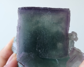 石英ポイント上のガラス状の紫色の階段状蛍石 - Yaogangxian 産 - Etsy