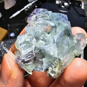 Amas de fluorite transparent et vitreux avec quartz, chlorite, mica - De Yaogangxian