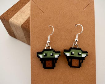 Kolczyki Baby Yoda Grogu 8-bit Pixel Art