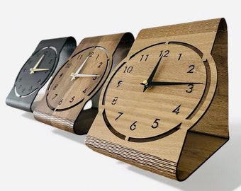 Elegante Tischuhr Vol. 2  aus Holz | Stummes Uhrwerk | Neuheit | Blickfang | Geschenkidee | Modern | Deko | Zeiger in Gold Silber Schwarz