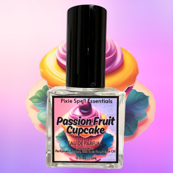 Parfum de cupcake aux fruits de la passion. Fruit de la passion juteux, citron, cupcakes à la vanille, ganache au chocolat blanc, musc chaud, vanille