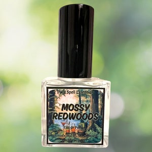 Mossy Redwoods Fragrance. Clove, Earth, Pine, Embers, Cedar, Moss