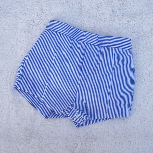 vintage 90s Baby Blue et White Stripe Lined Shorts