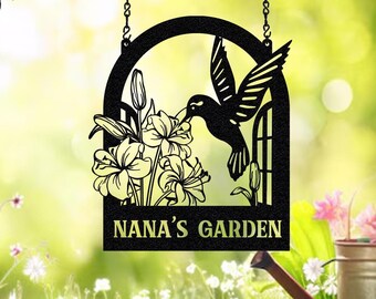 Custom Hummingbird Metal Garden Sign: Personalized Flower Decor