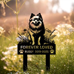 Custom Pomeranian Metal Garden Stake: Dog Memorial Art