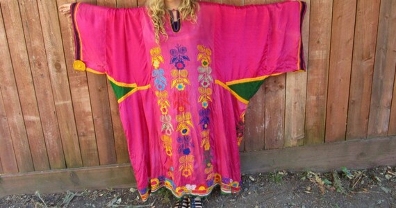 Vintage kuchi tajiki dress - image 4