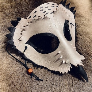 MADE TO ORDER-Leder Schneeeule Eule Maske | Krafttier | Maskerade Maske