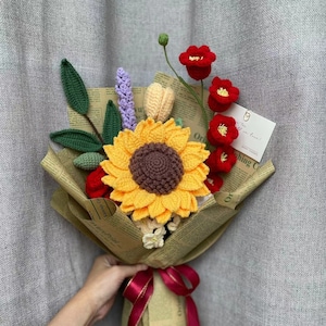 Häkelblumen, gehäkelte Sonnenblume, handgemachte Rosenblumen, gestrickte Blumen Bouquet, Geschenk zum Jahrestag für sie, Geschenk zum Muttertag