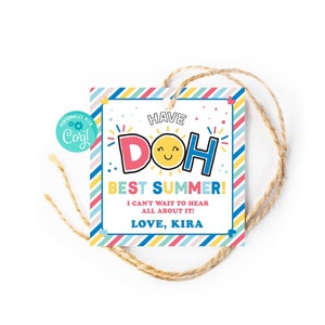 Tarjeta imprimible "Haz que DOH sea la mejor tarjeta de verano" / Etiqueta de regalo de verano con plastilina para el aula infantil, personalizable en Corjl, plantilla editable, etiquetas de fin de curso